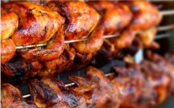 asadores de pollo - Caracetrísticas