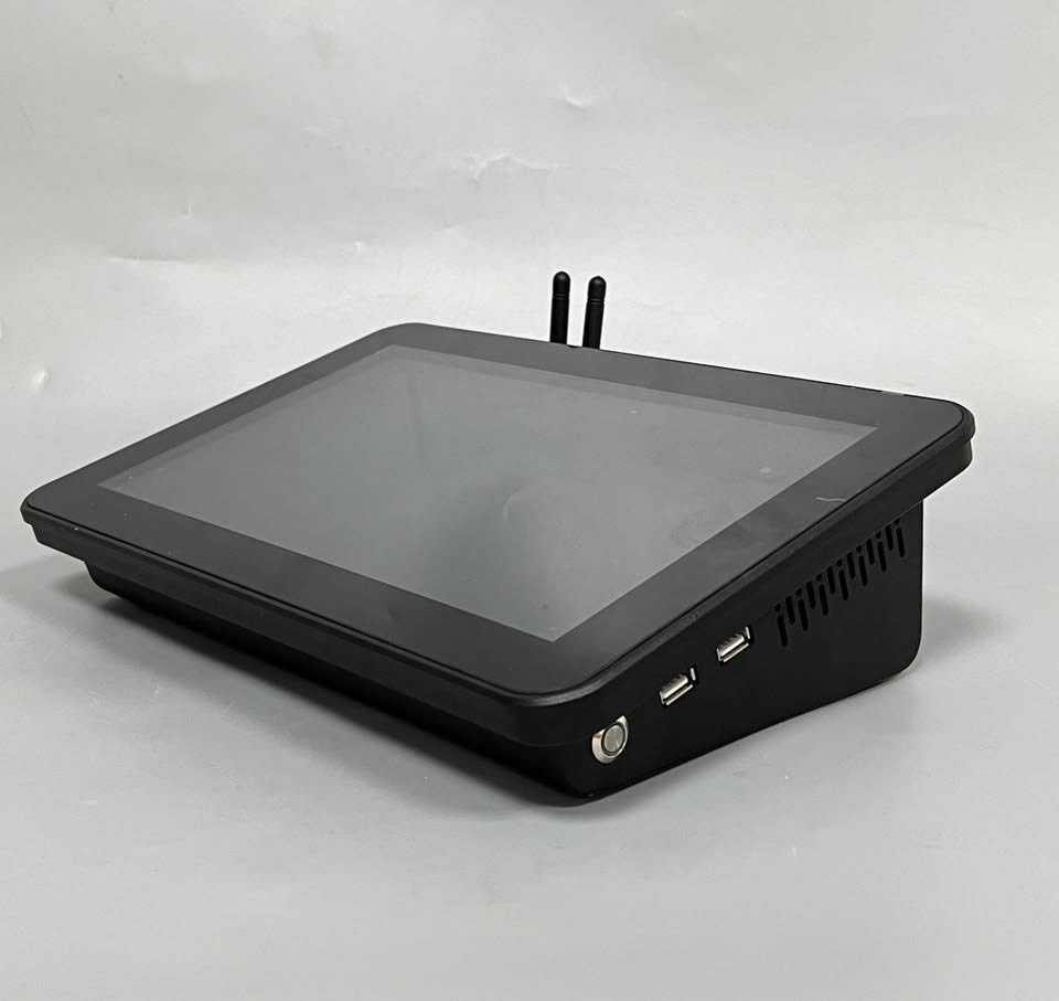 TPV táctil compacto modelo E4 – potencia profesional en el mínimo espacio - Imagen 4