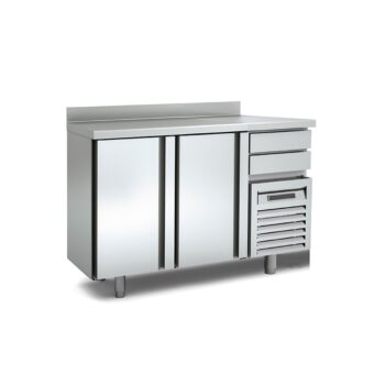 Frente de mostrador refrigerado de 202 y 307 cm, con puertas de vidrio o inox