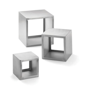 Set de 3 elevadores cuadrados de acero inoxidable cepillado, pieza mayor 22,9 x 22,9 x 22,9 cm